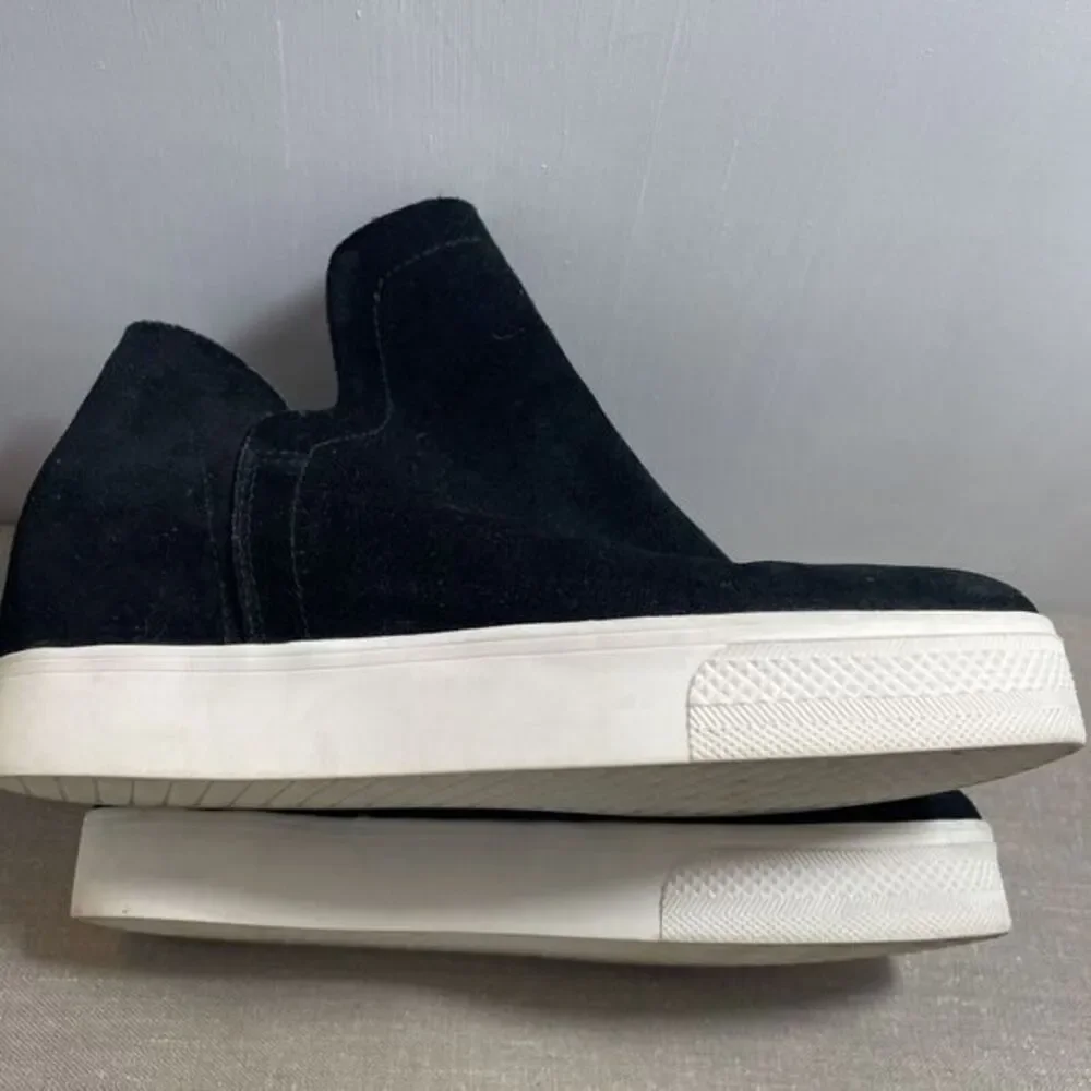 Steve Madden wrangler‎ Size 8 Black Suede Leather Wedge Casual Shoe Slip In ring